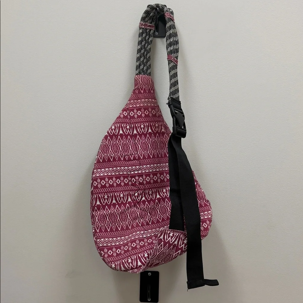 Kavu Slingpack Sling Bag Burgundy White Aztec Ropalooza Rope Bag!